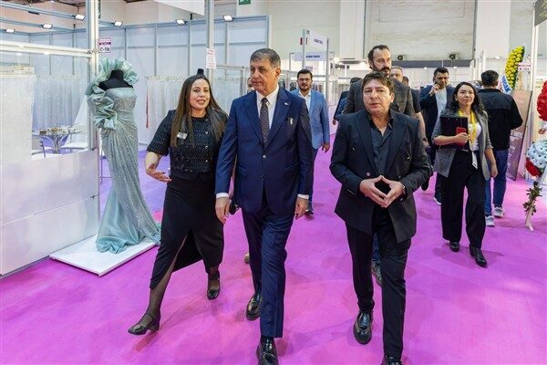 İzmir Büyükşehir Belediyesi’nin ev sahipliğinde İZFAŞ tarafından bu yıl 8.