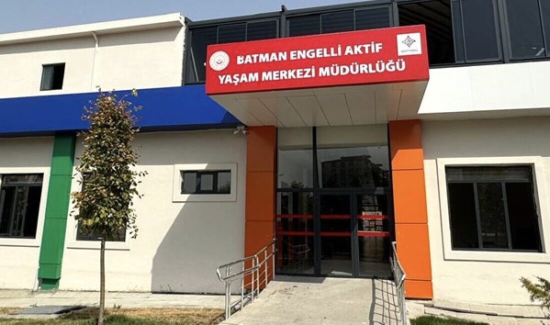 Batman Engelli Aktif Yaşam Merkezi, Çamlıtepe Mahallesi’nde hizmete devam ediyor. Merkez, 7-12