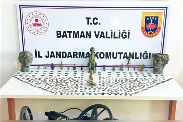 Batman’da tarihi eser kaçakçılığı operasyonu Batman İl Jandarma Komutanlığı KOM ve İstihbarat Şube Müdürlüklerince, “Anadolu