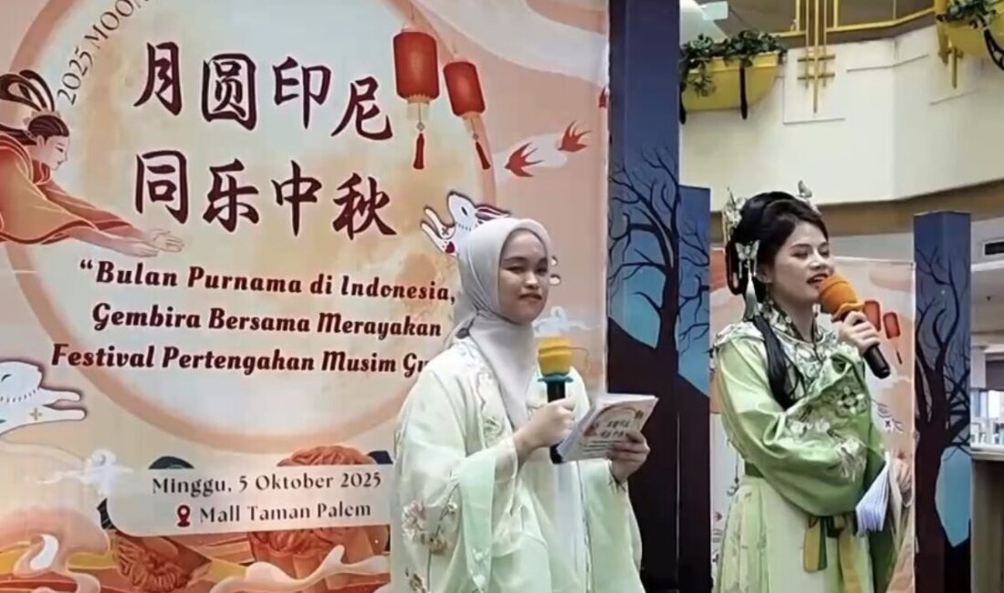 Macaristan'ın başkenti Budapeşte'de düzenlenen kutlamalarda, geleneksel sanat performansları, Çin mutfağı