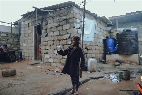 WFP’den yapılan açıklamaya göre, 137 yardım tırı gıda ve beslenme