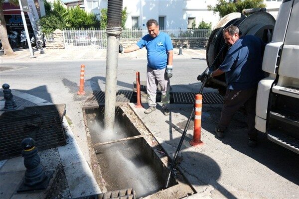 Bodrum Belediyesi Fen İşleri ile Destek Hizmetleri Müdürlüğü ekipleri, ESPAR