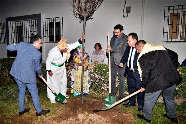 Program kapsamında, ilk olarak Bornova Belediyesi Hobi ve Beceri Edindirme