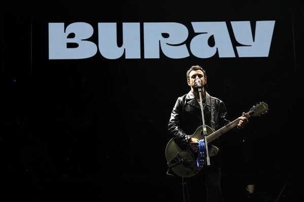 Bursa’da Buray’la ‘Cumhuriyet’ coşkusu Bursa Büyükşehir Belediyesi, düzenlediği konserlerde sanatçıları Bursalılarla buluşturmaya devam ediyor.