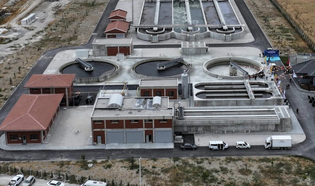 Konya Büyükşehir Belediye Başkanı Uğur İbrahim Altay, Çumra’ya kazandırılan İleri