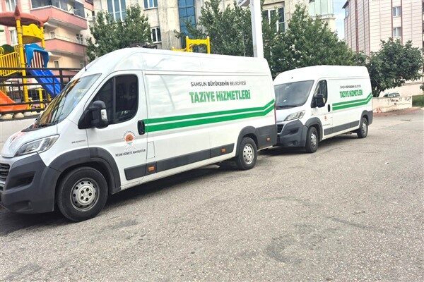 Samsun Büyükşehir Belediyesi, vatandaşlara ücretsiz olarak taziye çadırı ve kabristanlıklara
