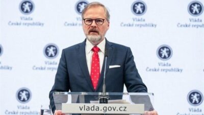 Fiala, ekonomik büyümenin beklentileri aştığını, birçok sektörde olumlu gelişmeler yaşandığını,