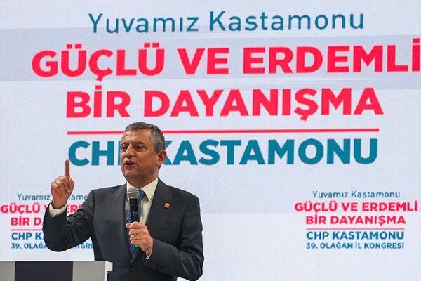 Cumhuriyet Halk Partisi (CHP) Genel Başkanı Özgür Özel, Kastamonu Belediye Başkanı