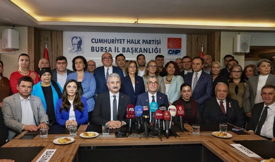 CHP Grup Başkanvekili ve İstanbul Milletvekili Günaydın, konuşmasında Bursa’nın tarihsel, kültürel