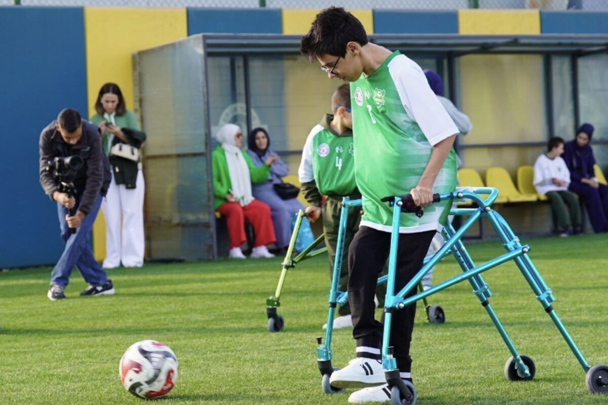 Esenler Belediyesi tarafından  6 Ekim Dünya Serebral Palsi Günü kapsamında