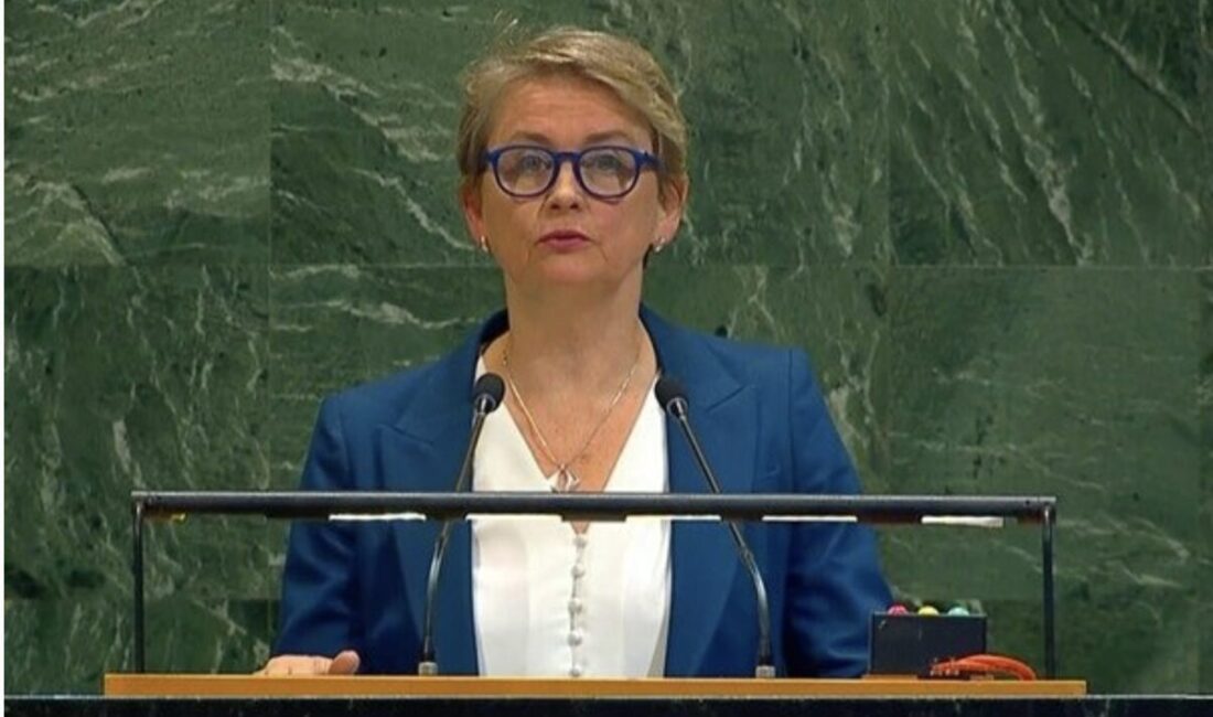 İngiltere Dışişleri Bakanı Yvette Cooper, ABD Başkanı Donald Trump’ın barış