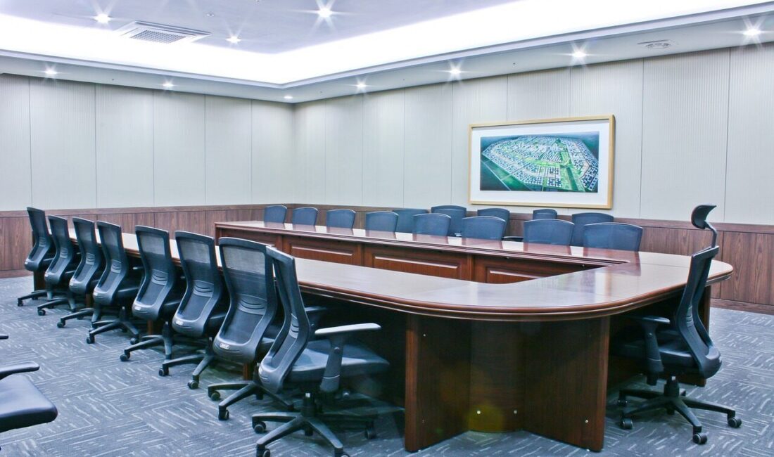 Toplantı, AFAD Başkanı Ali Hamza Pehlivan’ın başkanlığında kurul üyesi akademisyenler