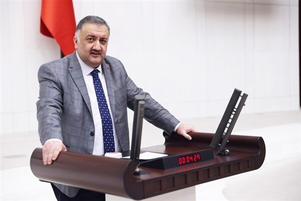 DEVA Partisi Genel Başkan Yardımcısı ve İstanbul Milletvekili Hasan Karal,