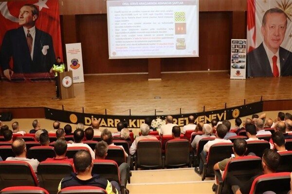 Diyarbakır İl Jandarma Komutanlığı, Trafik Şube Müdürlüğü koordinesinde, Sur İlçe