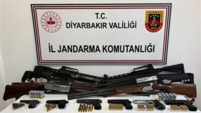 Diyarbakır İl Jandarma Komutanlığı, KOM Şube Müdürlüğü koordinesinde; Sur, Kayapınar,