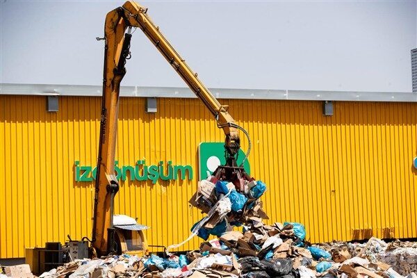 Katı atık depolama alanlarına giden ambalaj atıklarını azaltma, sıfır karbon