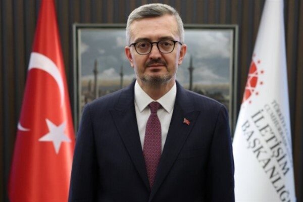 Duran: Maziden aldığımız güçle istikbale yürüyoruz Cumhurbaşkanlığı İletişim Başkanı Duran, maziden aldıkları güçle istikbale yürüdüklerini belirterek,
