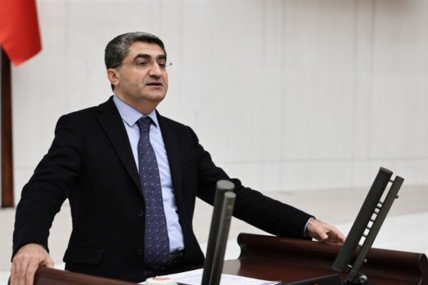 DEVA Partisi Genel Başkan Yardımcısı ve Mersin Milletvekili Ekmen, Milli