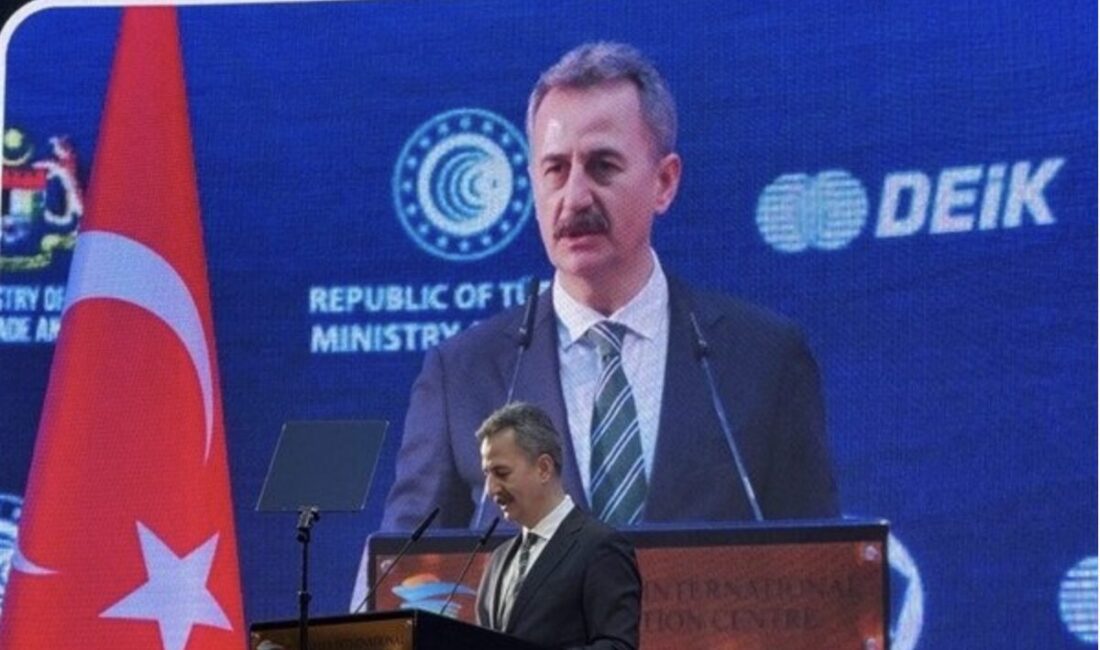 Savunma Sanayii Başkanı Haluk Görgün, Başkanlık binasında gerçekleştirilen Genişletilmiş Üst