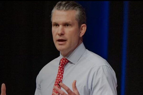 Hegseth, Koizumi ile görüştü ABD Savaş Bakanı Hegseth, Japonya Savunma Bakanı Koizumi ile gerçekleştirdiği görüşmeye ilişkin açıklamalar