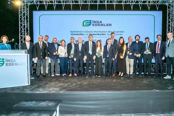 QUA Granite, İBRE Yapı ve SİEM Grup sponsorluğunda, Bayraklı Bella Vista