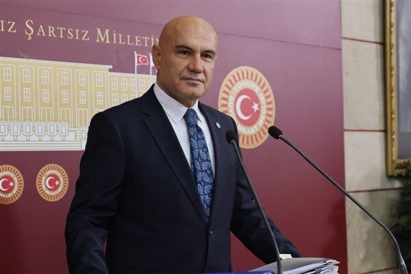 İYİ Partili Çömez: Türk hayvan yetiştiricisi kan ağlıyor İYİ Parti Grup Başkanvekili ve Balıkesir Milletvekili Çömez, TBMM’de düzenlendiği