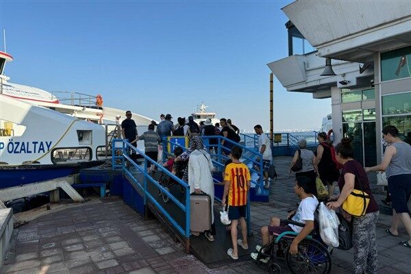 İzmir Büyükşehir Belediyesi’nin deniz ulaşımı şirketi İZDENİZ AŞ’nin kentin sayfiye