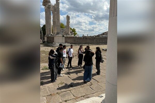 İzmir Büyükşehir Belediyesi Sosyal Hizmetler Dairesi Başkanlığı Eğitim Destekleri Şube