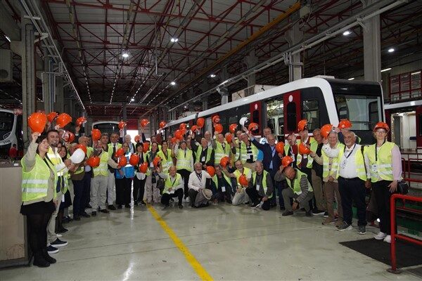 İzmir’in ilk metrosu Üçyol-Bornova hattının 1995 yılında yapımını üstlenen dönemin