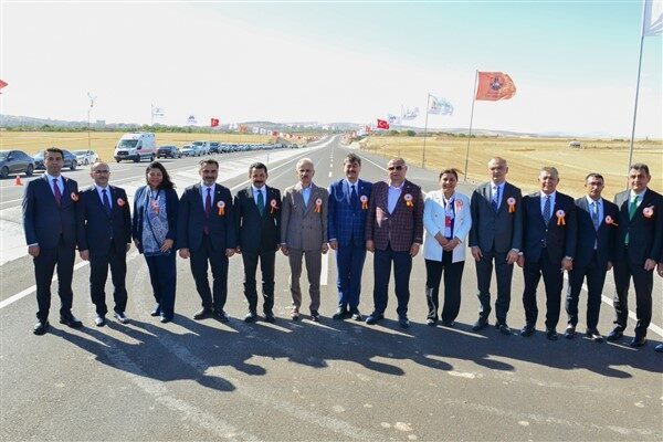 Törende konuşan Ulaştırma ve Altyapı Bakanı Abdulkadir Uraloğlu, şunları aktardı:
