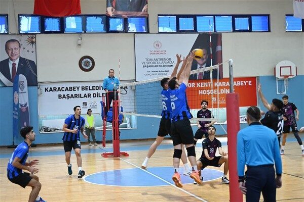 Türkiye Voleybol Federasyonu (TVF) 2. Lig 2. Grup’ta mücadele eden