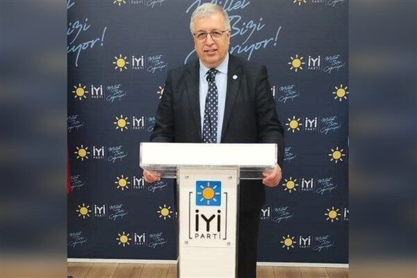 İYİ Parti Gemlik İlçe Başkanı Orhan Karaduman, izinler olmadan baz