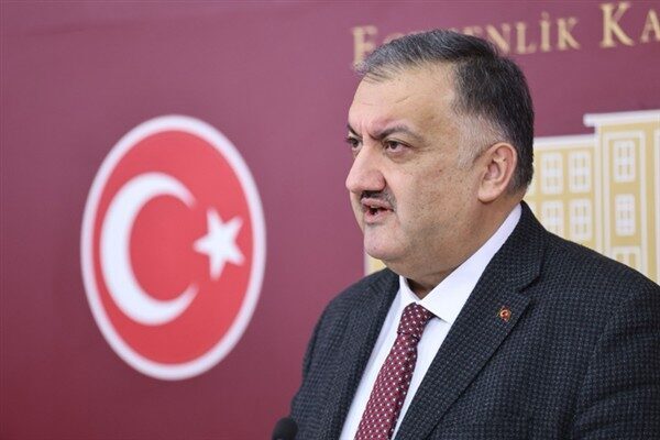 Karal: Faiz destek oranları yeniden gözden geçirilmeli DEVA Partisi Genel Başkan Yardımcısı ve İstanbul Milletvekili Hasan Karal,