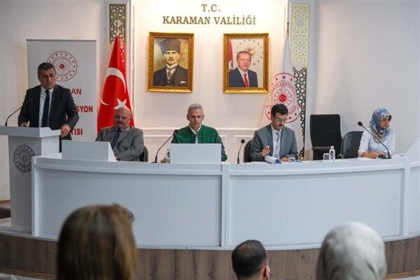Karamanoğlu Mehmet Bey Toplantı salonunda yatırımcı kuruluşların temsilcilerinin katılımıyla gerçekleştirilen