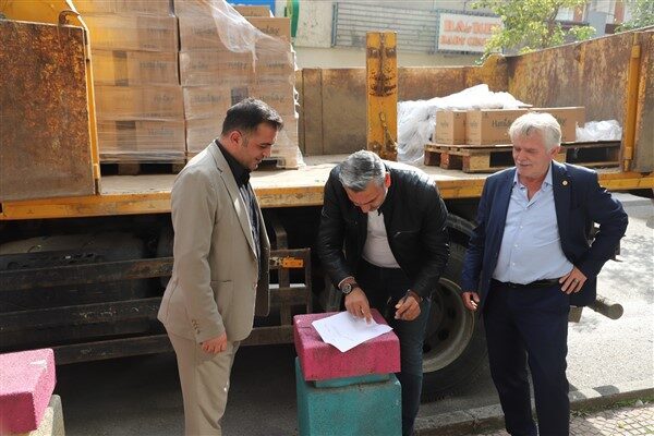 Kartal genelinde faaliyet gösteren kulüpler tek tek ziyaret edilerek sporcuların