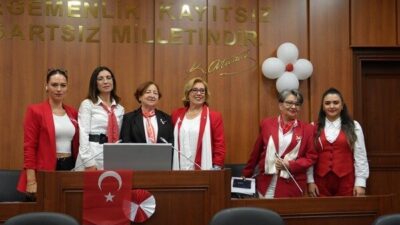 Kartal Belediyesi Meclis Salonu’nda gerçekleştirilen Kadın Meclisi’ne, Kartal Belediyesi Başkan