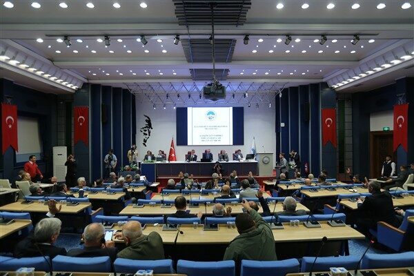Kayseri Başkan Vekili Ahmet Bostancı başkanlığında, Büyükşehir Belediyesi Ekim Ayı Meclis Toplantısı’nın