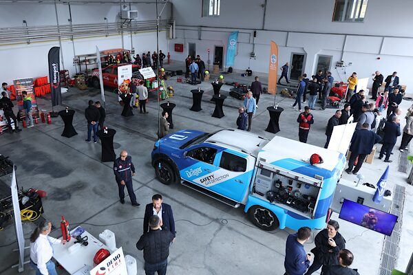 Kayseri Büyükşehir Belediyesi ve Aspilsan iş birliğinde düzenlenen tatbikata yaklaşık