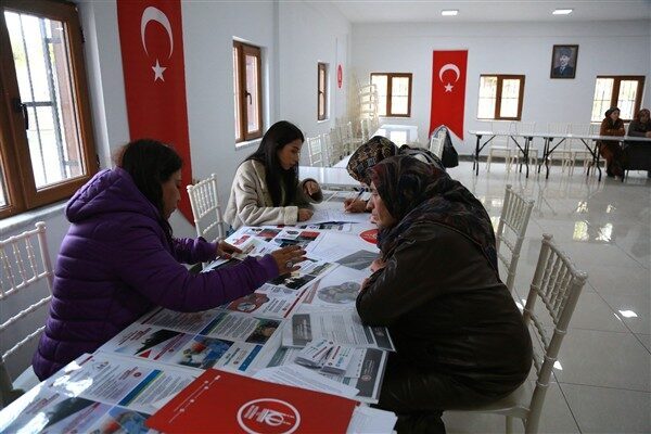 Keçiören’de “Meme Kanseri Farkındalık Eğitimi” düzenlendi Keçiören Belediyesi, toplumsal farkındalık ve fırsat eşitliğini artırmak amacıyla ilçenin