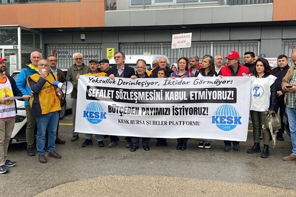 KESK ve BES tarafndan, Türkiye genelinde eş zamanlı eylemler düzenleyerek