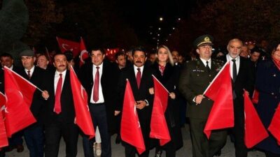 Kırşehir Valisi Murat Sefa Demiryürek ve eşi ev sahipliğinde Kabul