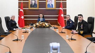 İçişleri Bakanı Ali Yerlikaya başkanlığında, 81 İl Valisinin katılımıyla Video