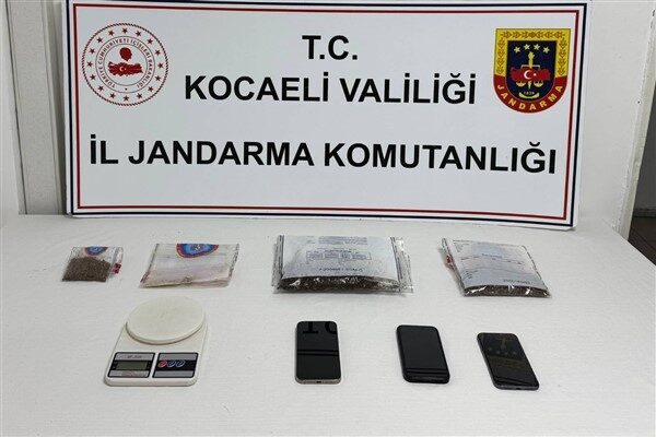 Kocaeli İl Jandarma Komutanlığı ekiplerince uyuşturucu ve uyarıcı madde ile