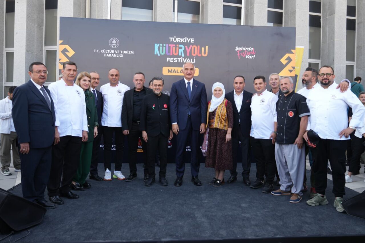 Kültür Yolu Festivalleri kapsamında Malatya’yı ziyaret eden Kültür ve Turizm