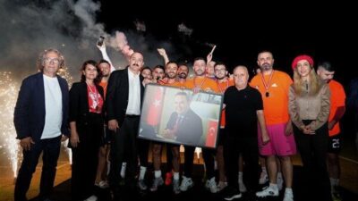 Konyaaltı Belediyesi’nin 29 Ekim Cumhuriyet Bayramı kutlamaları kapsamında geleneksel olarak