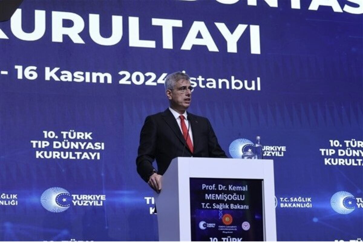 Sağlık Bakanı Prof. Dr. Kemal Memişoğlu, grip aşılarının temininde bir