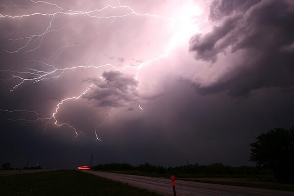 MGM’den kuvvetli yağış ve fırtına uyarısı MGM yetkilileri , 29 Ekim 2025 Çarşamba günü için kuvvetli