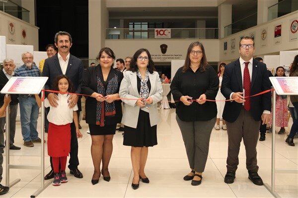 Serginin açılış törenine Mimarlar Odası Bursa Şubesi Başkanı Şirin Rodoplu