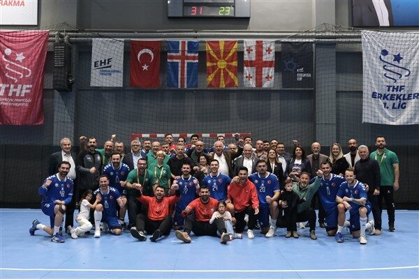 Türkiye’yi EHF Avrupa Kupası’nda temsil eden Nilüfer Belediyespor Erkek Hentbol