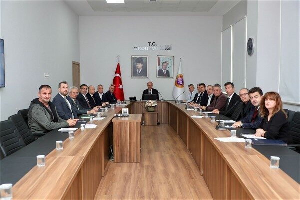 Valiliğin açıklamasına göre, istihdam ve mesleki eğitim politikalarının oluşturulmasını, istihdamı